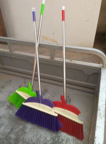 优质家居日用品厂家直销——泰达五金工量具批发销售部扫帚产品亮点解析