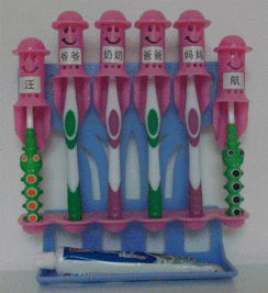 日用品革新 防尘防菌牙刷牙膏置物架引领生活新风尚